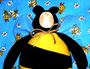 Queen bee costume - bee costume ideas (7)