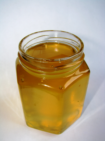 Acacia honey - clear honey (2)