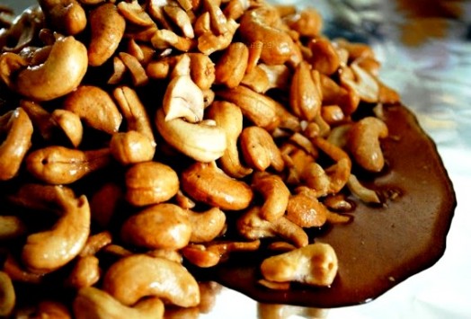 Honey roasted cashews - roasted cashews recipes (4)