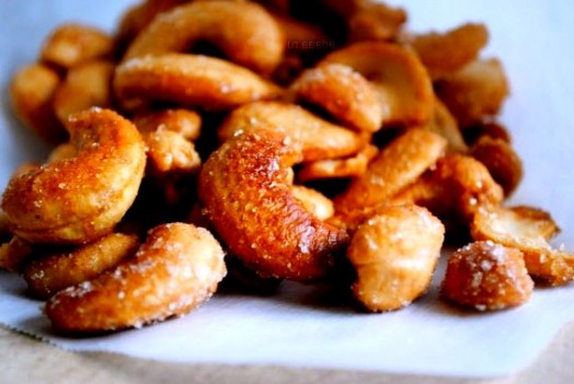Honey roasted cashews - roasted cashews recipes (6)